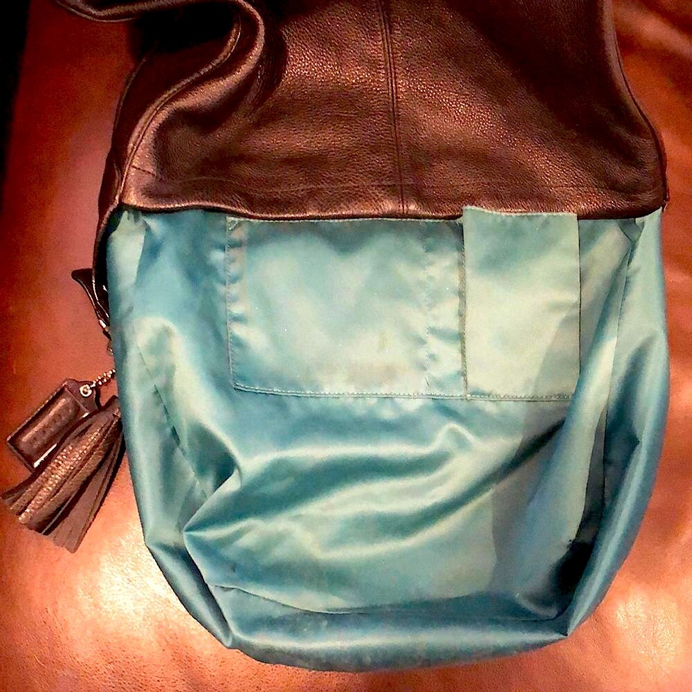 Vintage COACH Avery Black Tumbled Leather Shoulder Bag 
Teal Lining - Picture 11 of 17